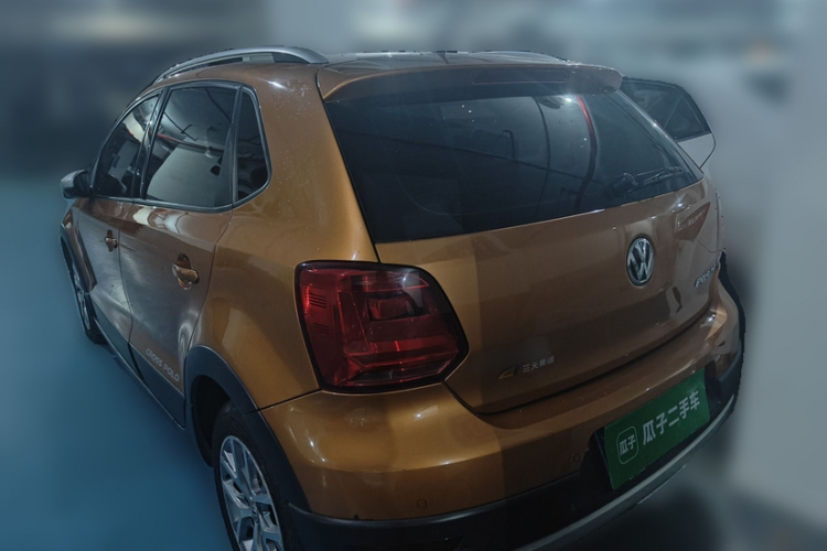 Volkswagen Polo 2014 #6 Volkswagen Polo 2014 car image #6
