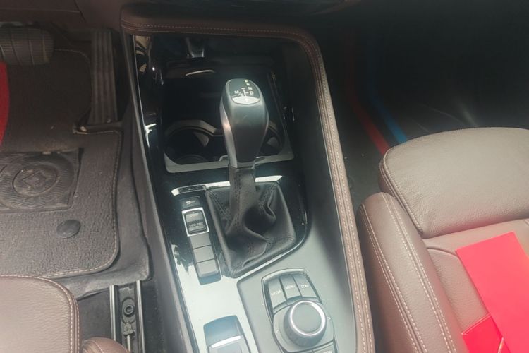 BMW X1 2019 #14 BMW X1 2019 car image #14