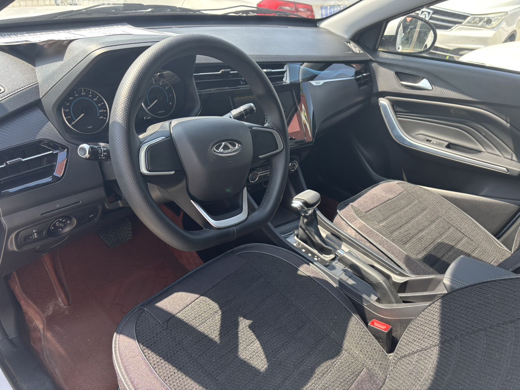 Chery Tiggo 3x 2024 car image #5