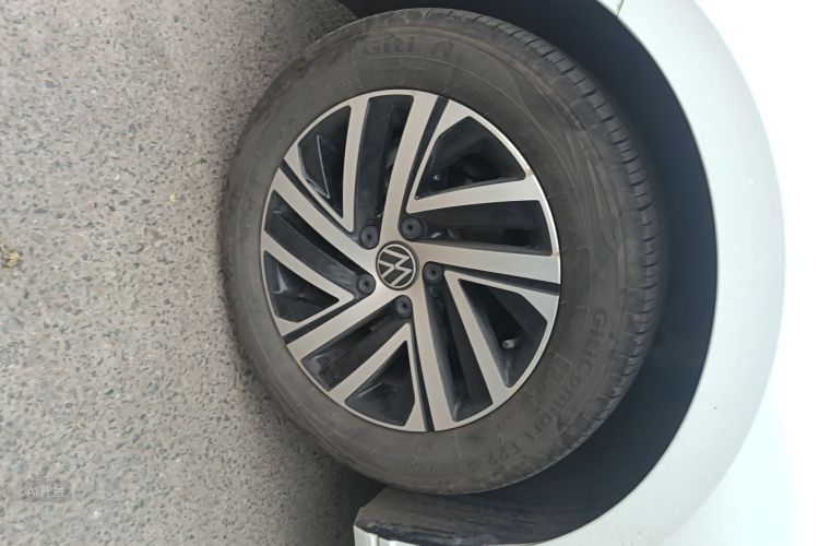 Volkswagen Lavida 2024 imagen de coche #9