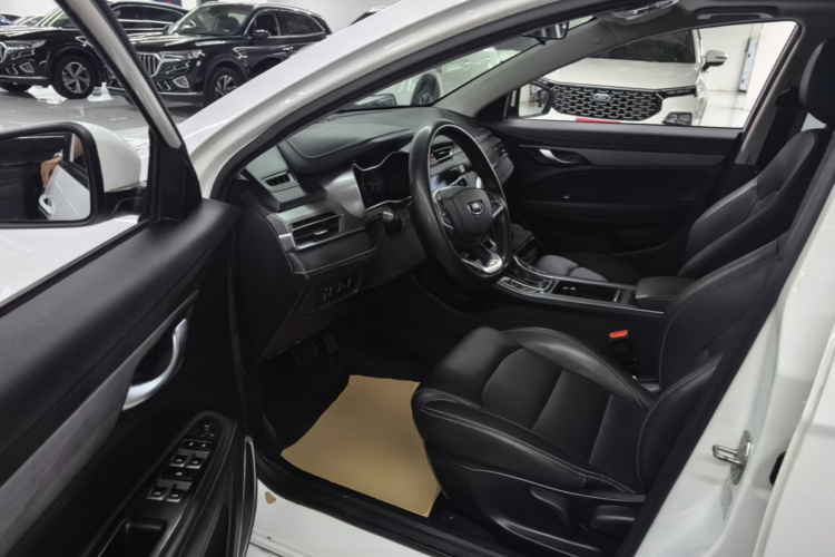 GEELY Emgrand 2021 #16 GEELY Emgrand 2021 car image #16