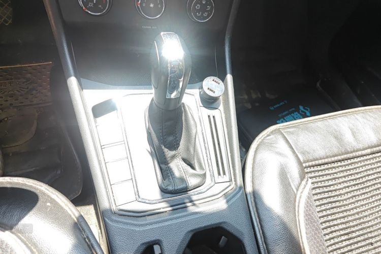 Volkswagen Lavida 2019 #16 Volkswagen Lavida 2019 car image #16