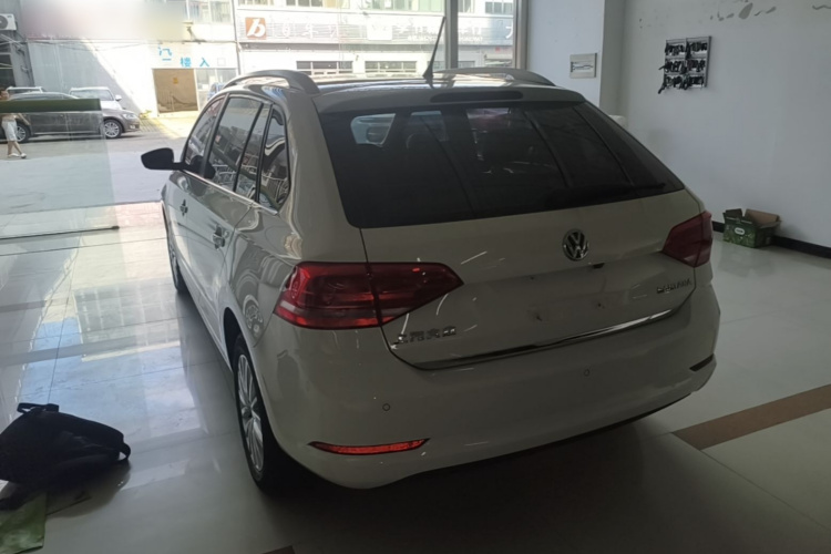 Volkswagen Santana 2019 #5 Volkswagen Santana 2019 car image #5