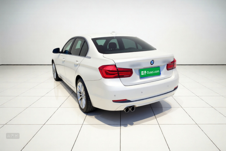 BMW 3 Series 2017 #5 BMW 3 Series 2017 car image #5