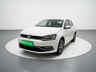 Volkswagen Polo 2015 car image 
