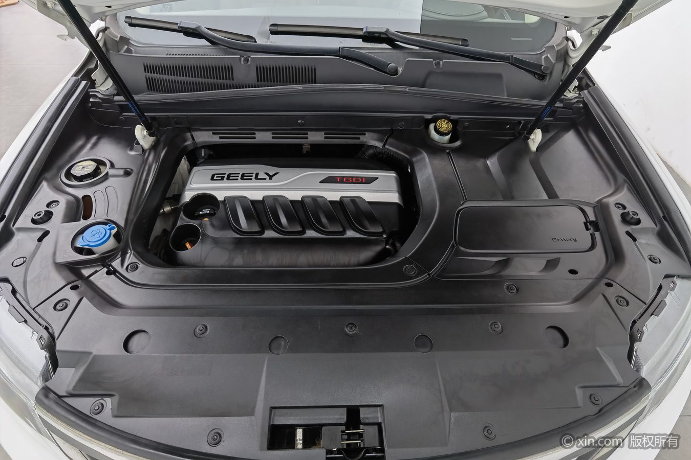GEELY Boyue 2018 image de voiture #18