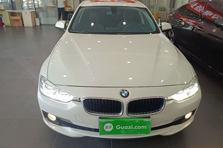 BMW 3 Series 2017 #3 BMW 3 Series 2017 car image #3