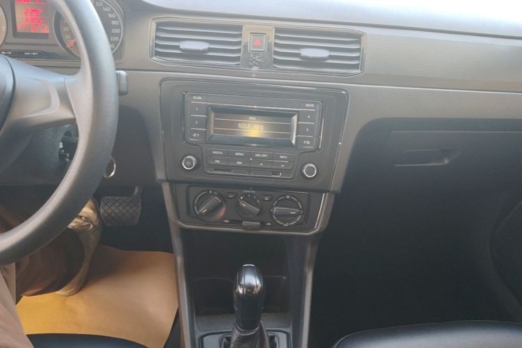 Volkswagen Santana 2016 #13 Volkswagen Santana 2016 صورة سيارة #13