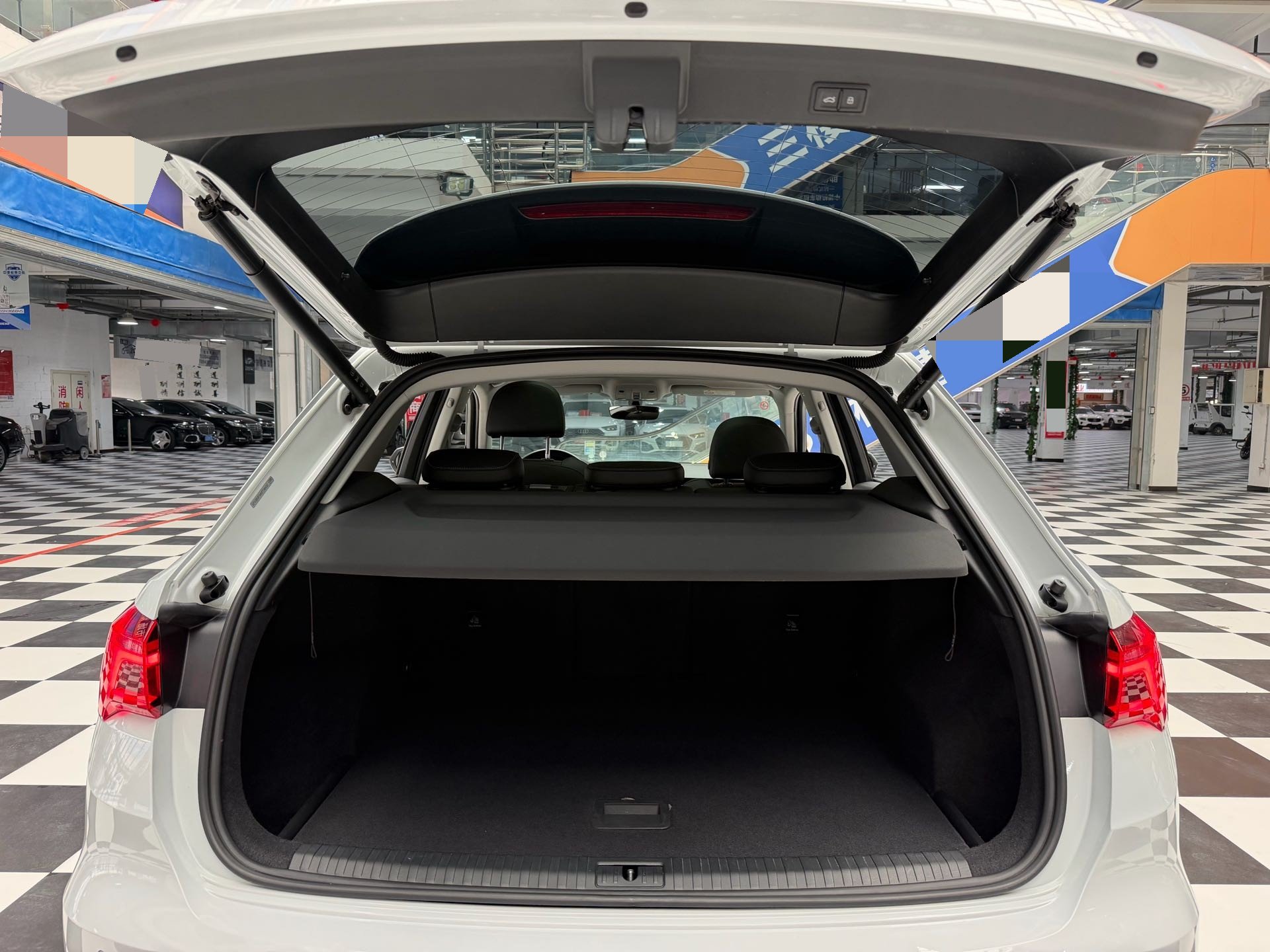 2022 image de voiture #16