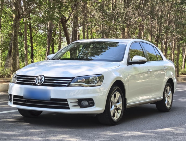 Volkswagen Bora 2015 Volkswagen Bora 2015 car image