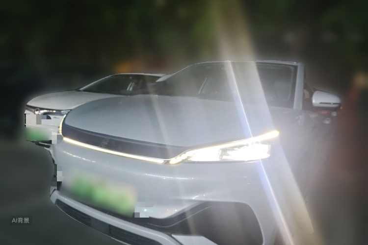 BYD Yuan Plus 2022 #2 BYD Yuan Plus 2022 car image #2