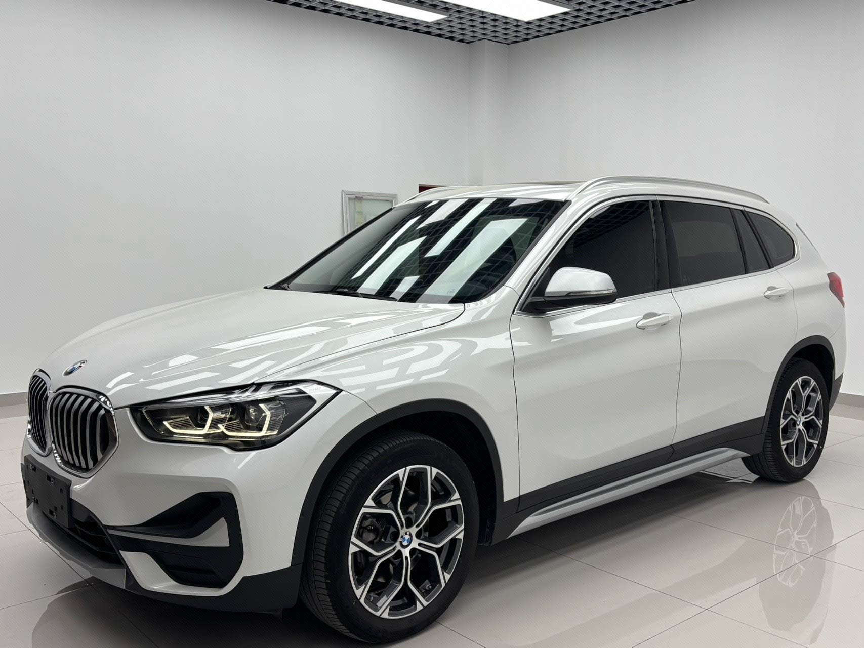 BMW X1 2022 BMW X1 2022 صورة سيارة