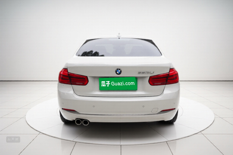 BMW 3 Series 2018 #6 BMW 3 Series 2018 car image #6