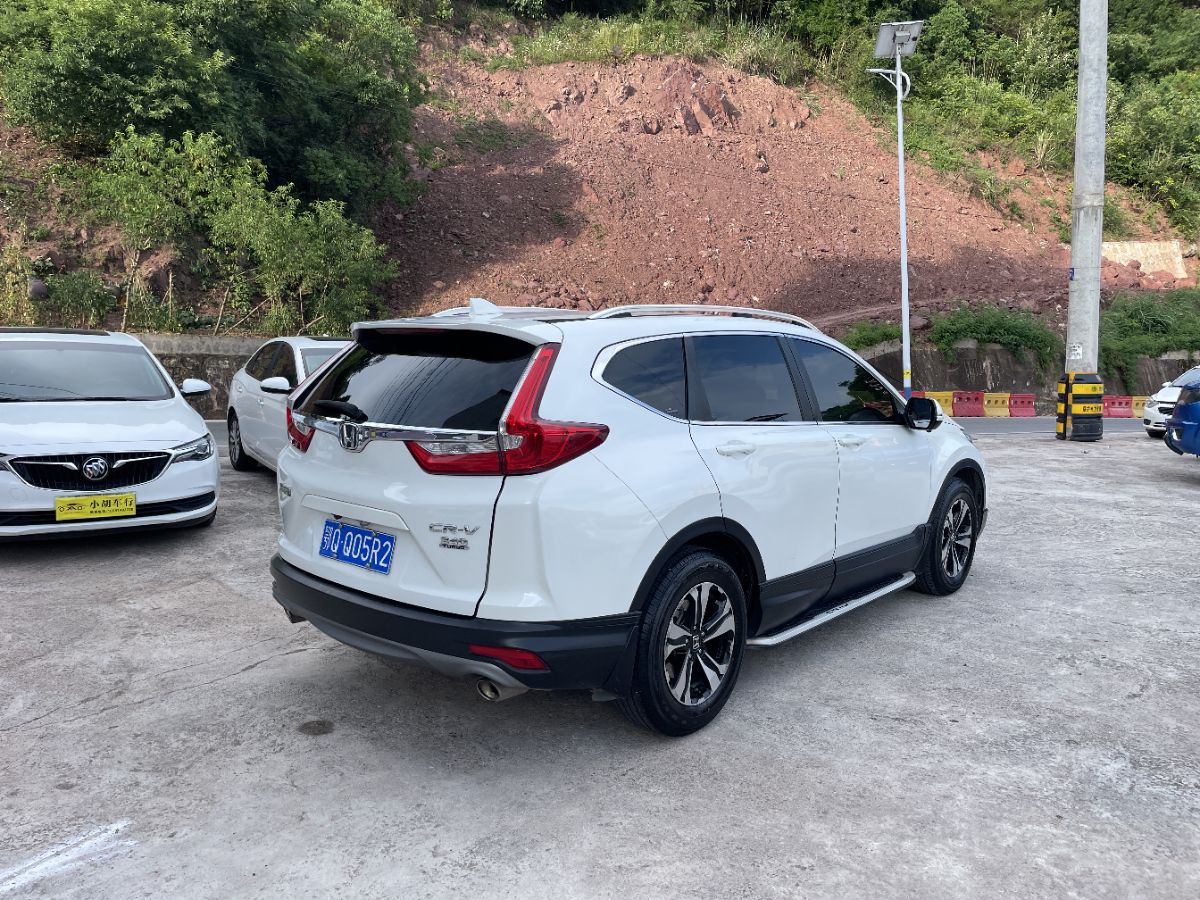 Honda CR-V 2018 #8 Honda CR-V 2018 car image #8