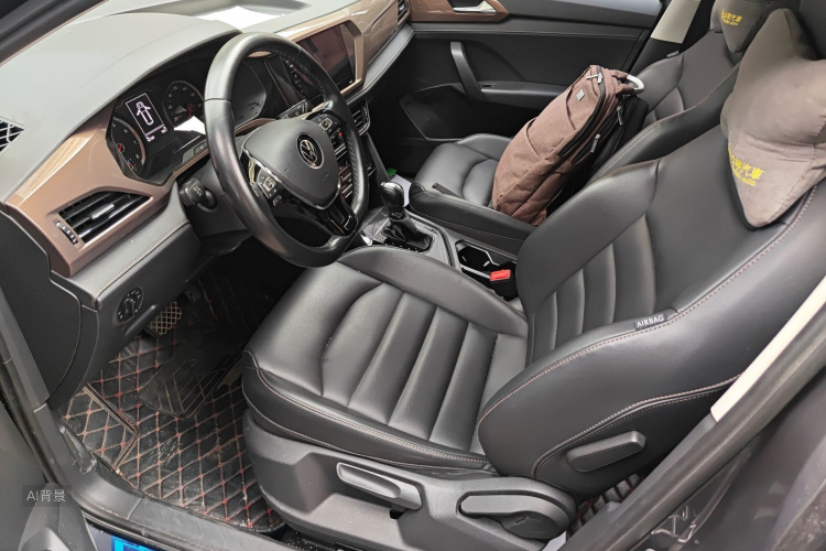 Volkswagen Tharu 2021 immagine di auto #17