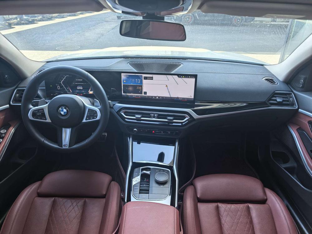 BMW 3 Series 2024 #7 BMW 3 Series 2024 immagine di auto #7