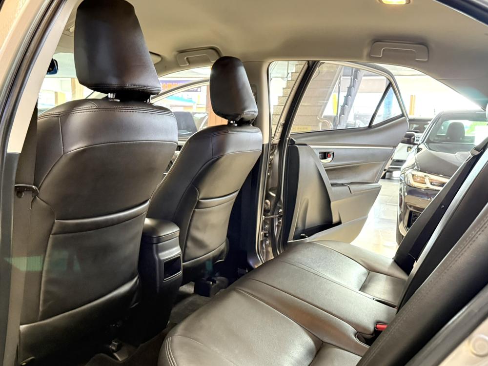 Toyota Corolla 2019 #14 Toyota Corolla 2019 car image #14