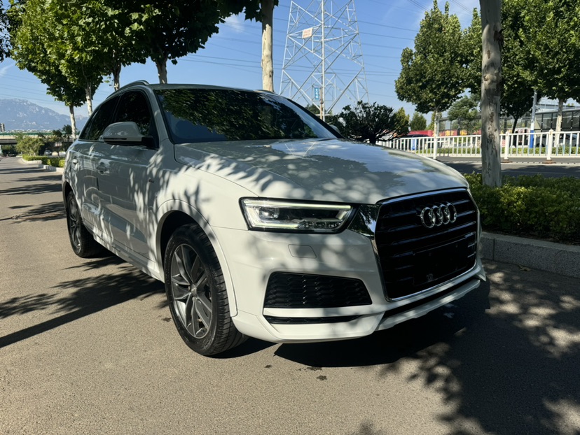 Audi Q3 2019 car image 