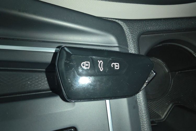 Volkswagen Golf 2024 صورة سيارة #14