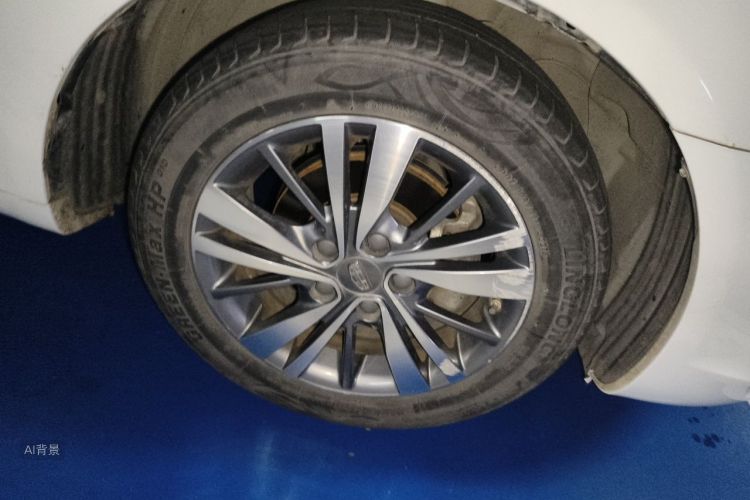 GEELY Emgrand 2018 car image #9