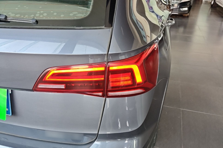 Volkswagen Tharu 2021 car image #8