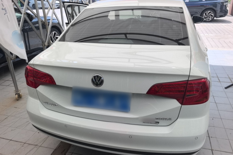 Volkswagen Bora 2022 image de voiture #6