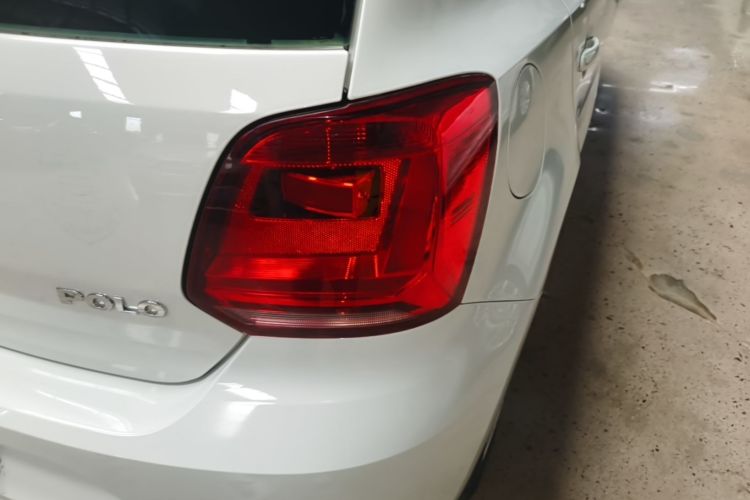 Volkswagen Polo 2017 imagem de carro #6