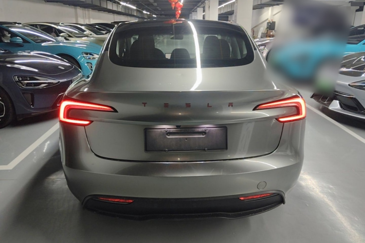 Tesla Model 3 2024 #6 Tesla Model 3 2024 car image #6