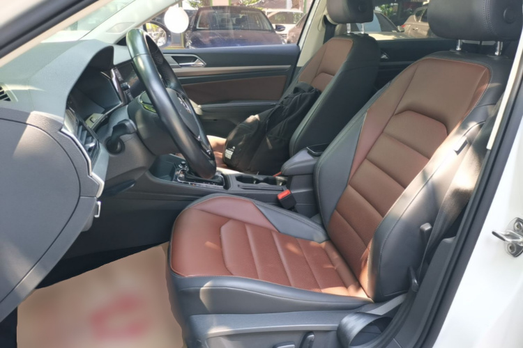 Volkswagen Lavida 2019 immagine di auto #15