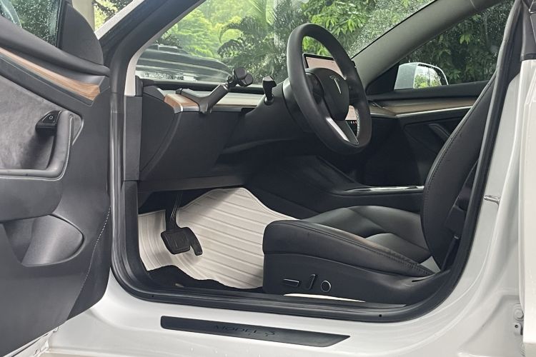 Tesla Model 3 2023 #9 Tesla Model 3 2023 car image #9