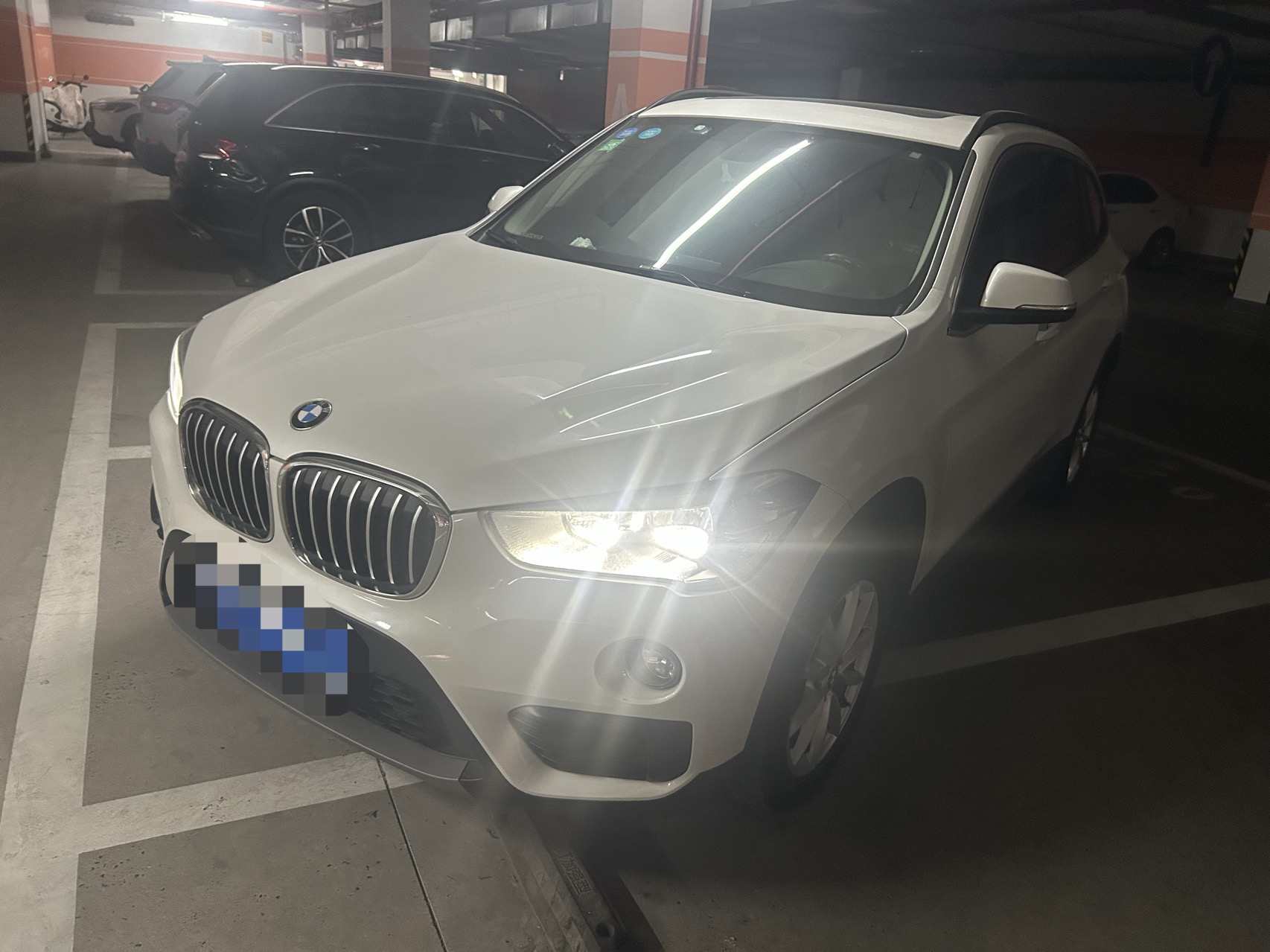 BMW X1 2019 car image 