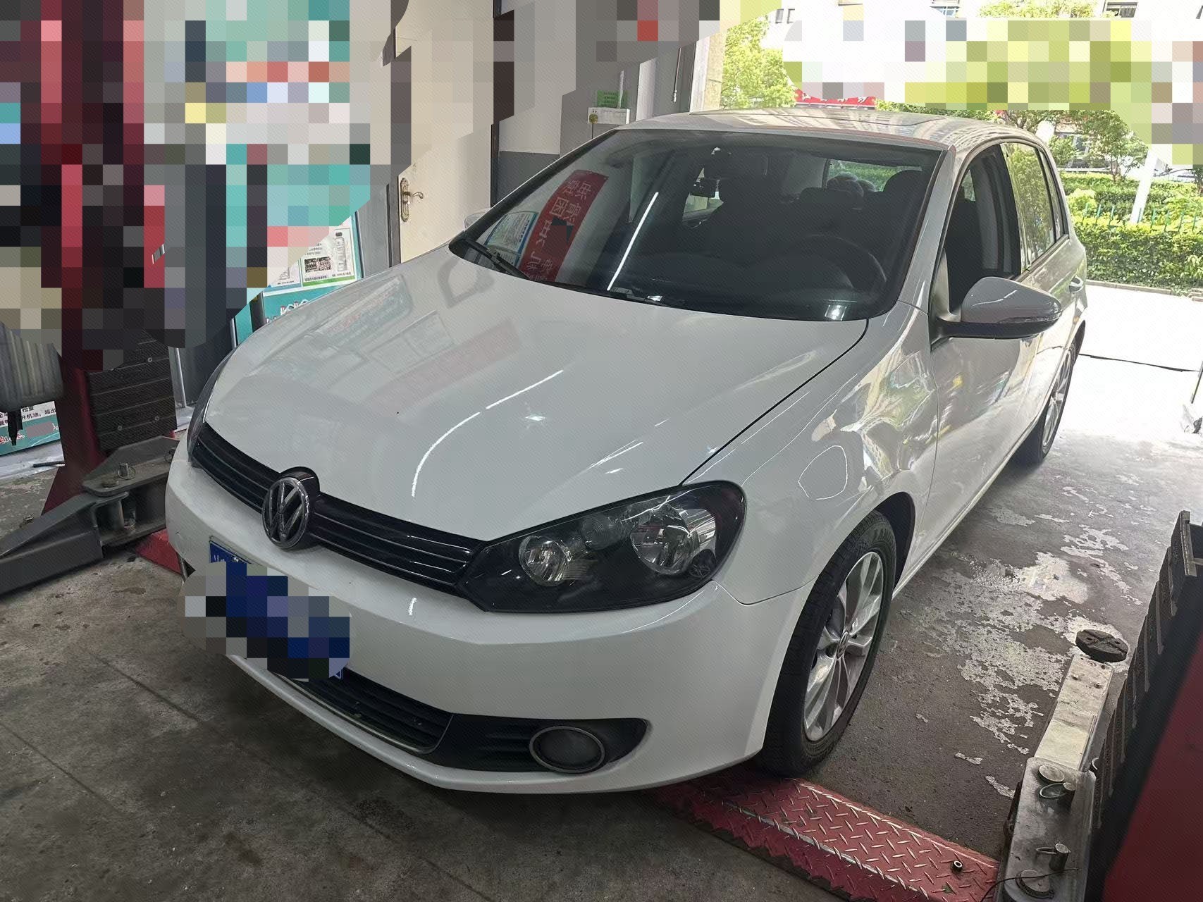 Volkswagen Golf 2012 Volkswagen Golf 2012 car image