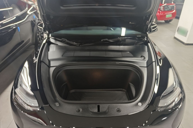 Tesla Model Y 2022 #20 Tesla Model Y 2022 car image #20