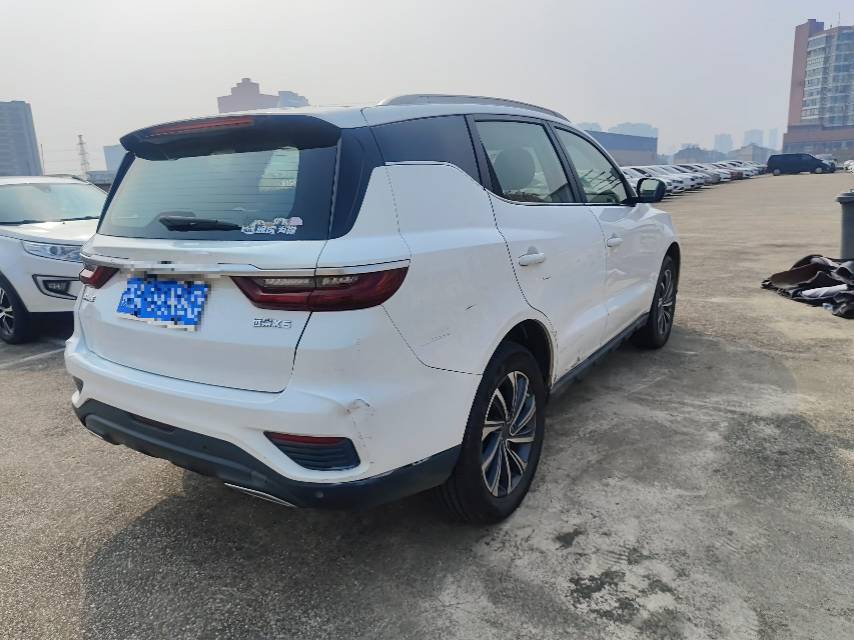 GEELY Vision X6 2019 car image #9