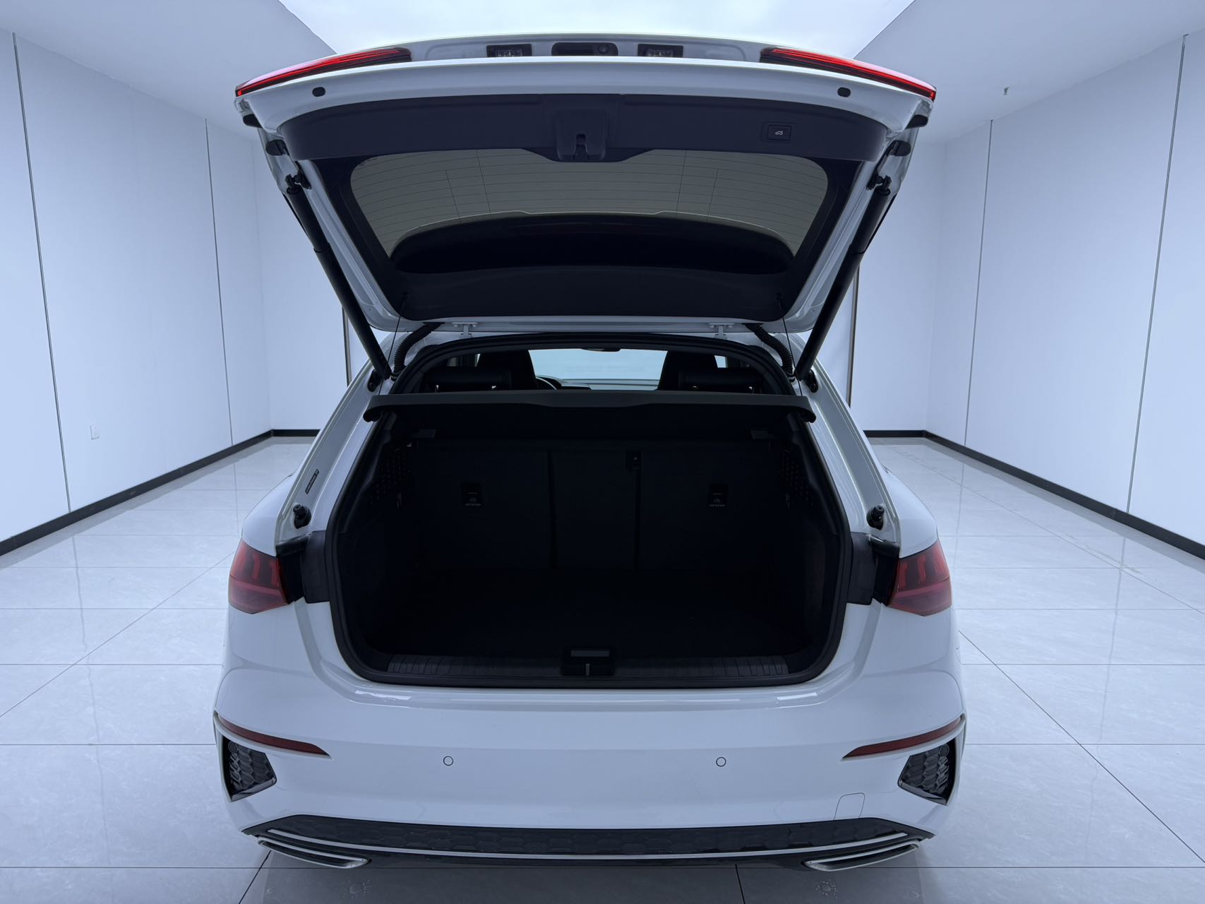2024 #18 2024 car image #18