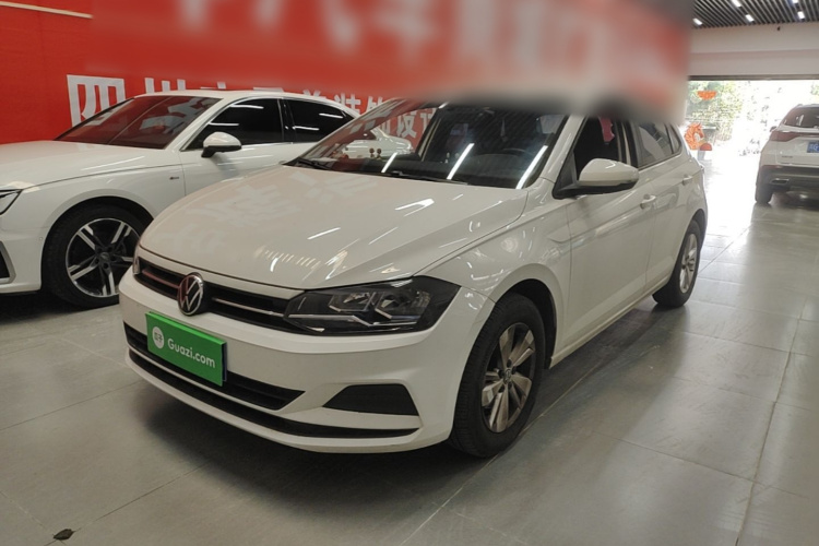 Volkswagen Polo 2023 car image #2