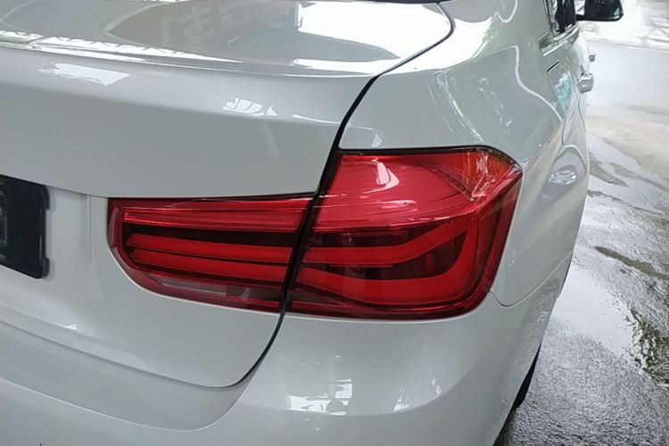 BMW 3 Series 2016 #8 BMW 3 Series 2016 car image #8