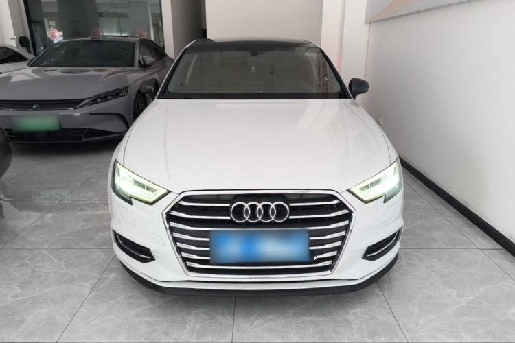 Audi A3 2019 #3 Audi A3 2019 car image #3
