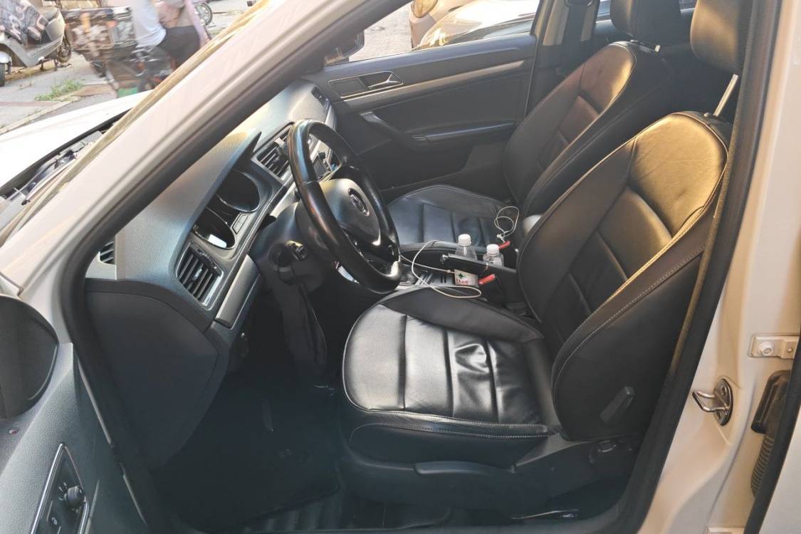 Volkswagen Lavida 2016 car image #23