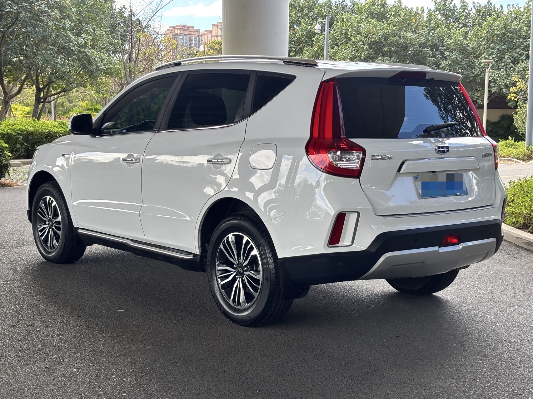 GEELY Vision X6 2016 car image #11