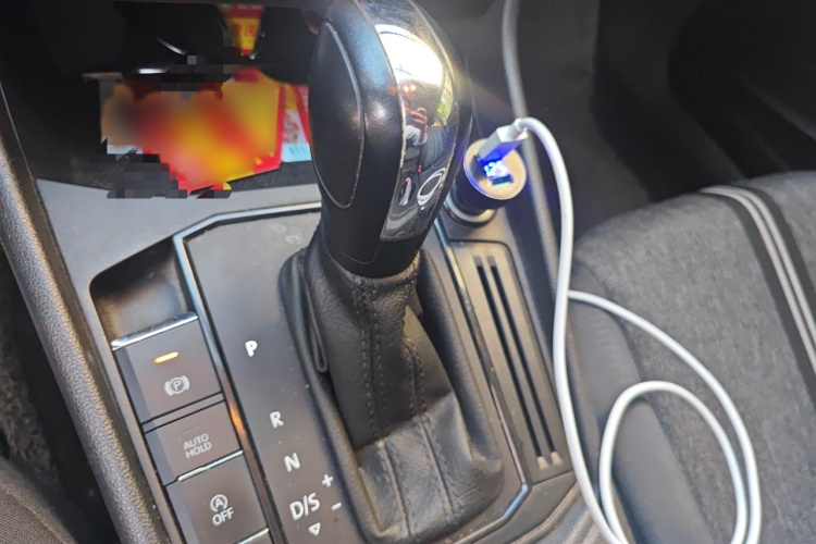 Volkswagen Lavida 2019 #18 Volkswagen Lavida 2019 car image #18