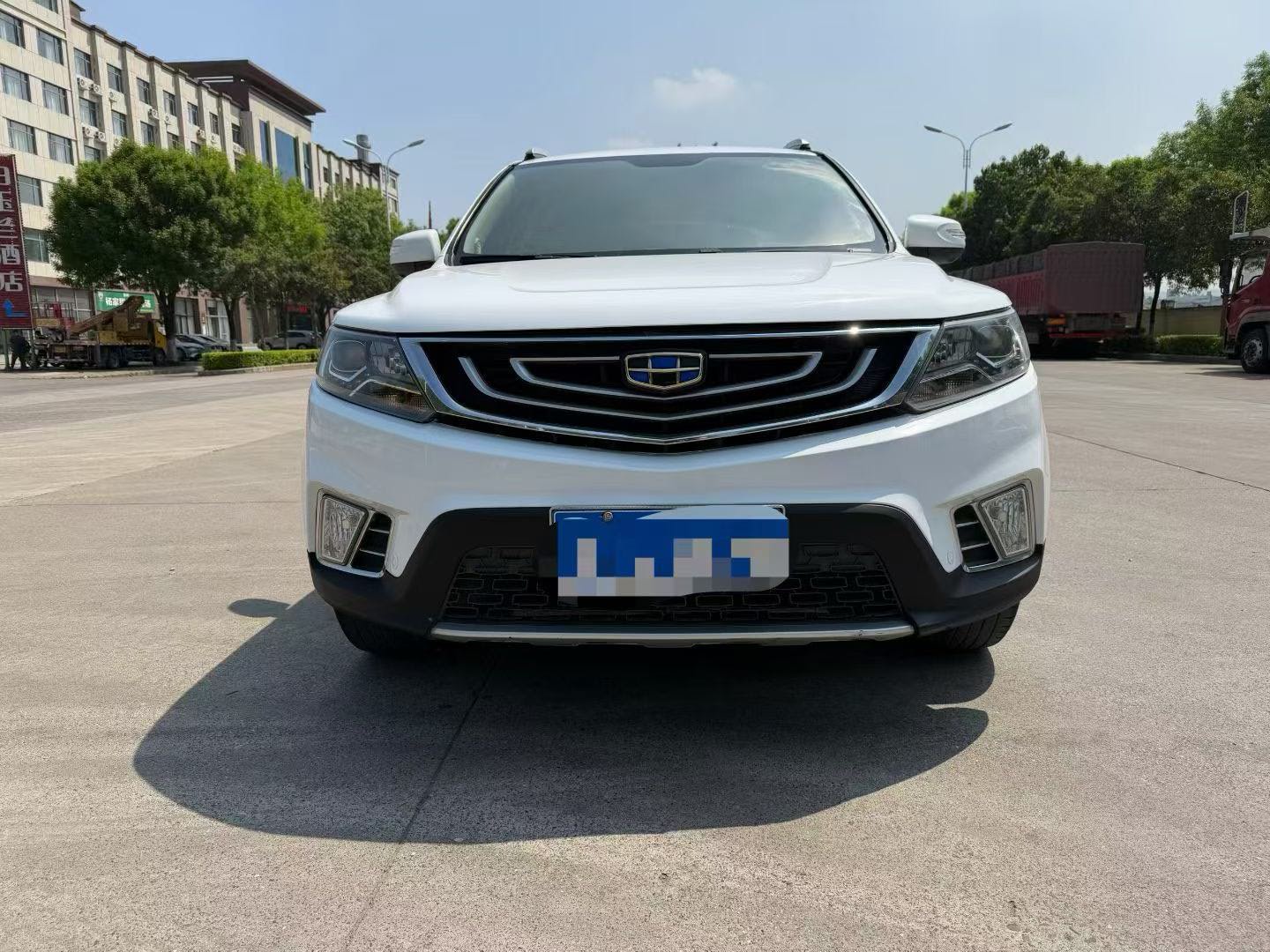 GEELY Vision X6 2017 immagine di auto #2