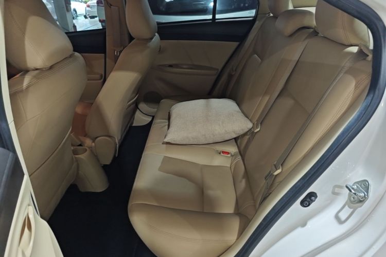 Toyota Vios 2015 #17 Toyota Vios 2015 immagine di auto #17