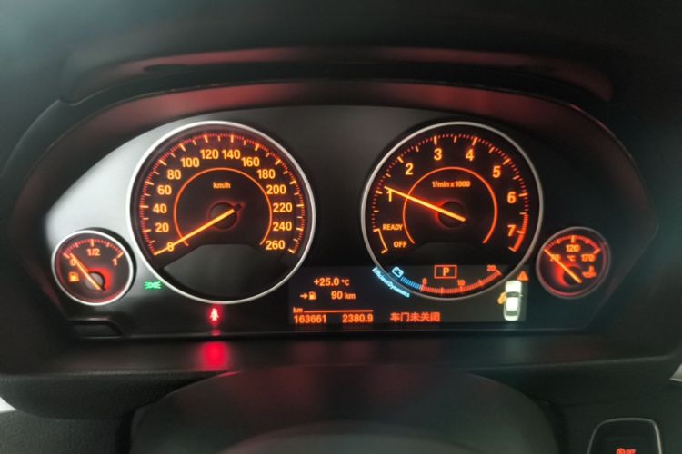 BMW 3 Series 2017 car image #12