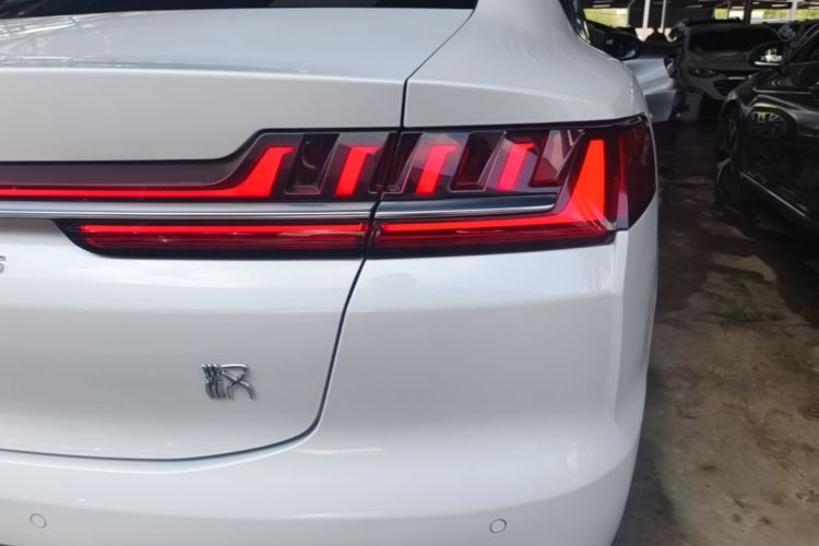BYD Han 2021 immagine di auto #8