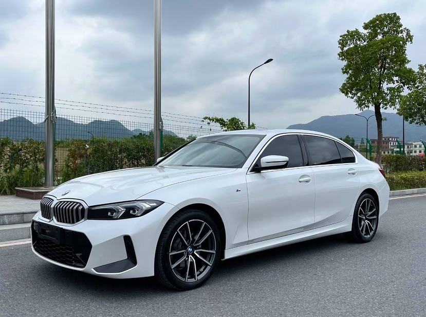 BMW 3 Series 2024 BMW 3 Series 2024 car image