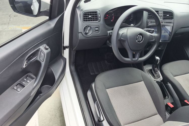 Volkswagen Polo 2018 #16 Volkswagen Polo 2018 car image #16