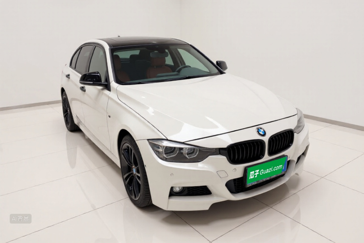 BMW 3 Series 2018 #4 BMW 3 Series 2018 car image #4