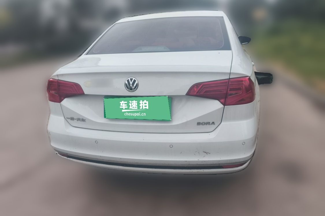 Volkswagen Bora 2017 car image #6