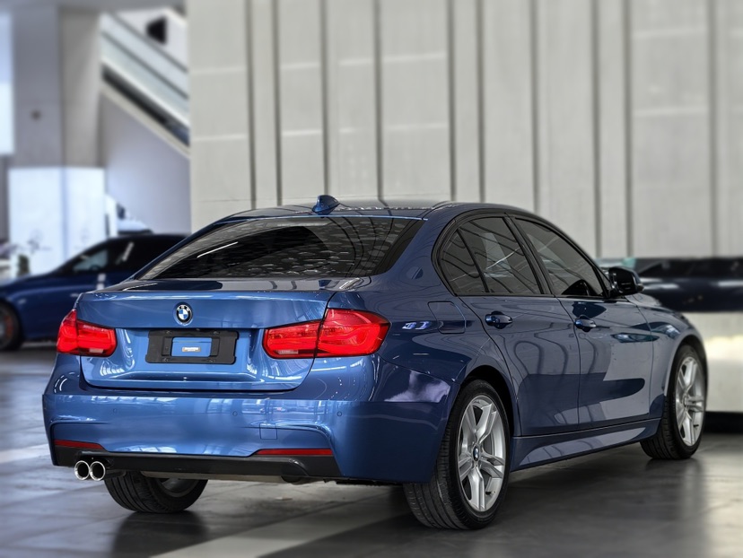 BMW 3 Series 2018 #7 BMW 3 Series 2018 car image #7